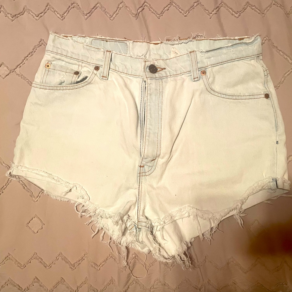 Levi’s denim shorts